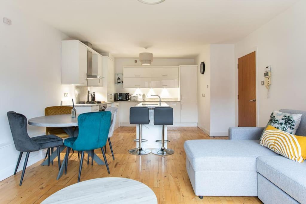 Best City Centre Luxurious Home Free Parking Белфаст Екстер'єр фото