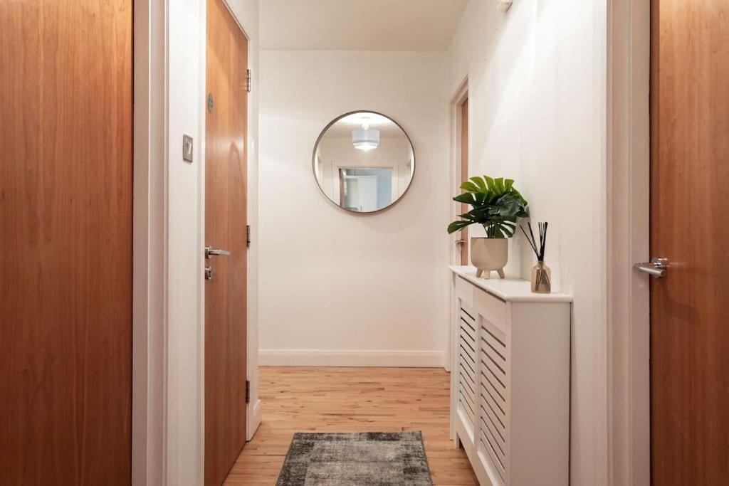 Best City Centre Luxurious Home Free Parking Белфаст Екстер'єр фото