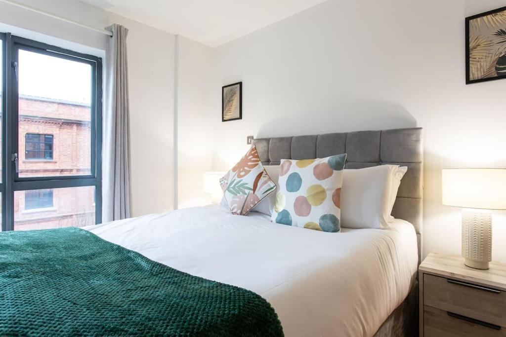 Best City Centre Luxurious Home Free Parking Белфаст Екстер'єр фото