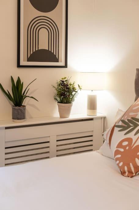 Best City Centre Luxurious Home Free Parking Белфаст Екстер'єр фото