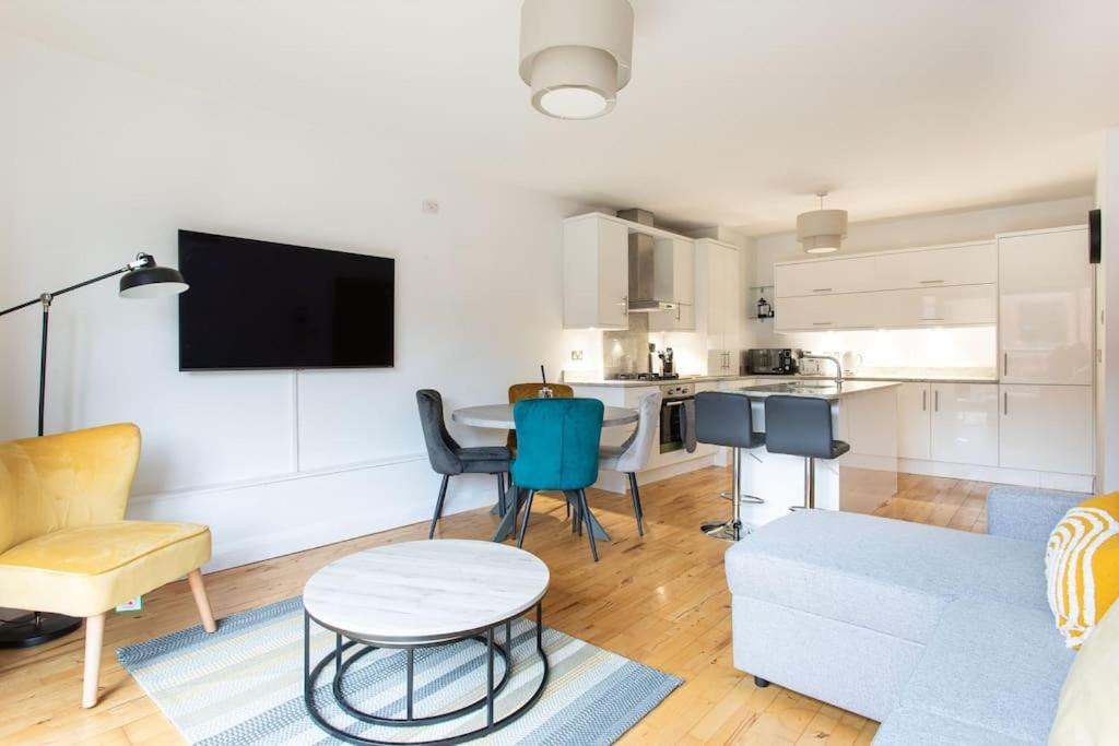 Best City Centre Luxurious Home Free Parking Белфаст Екстер'єр фото